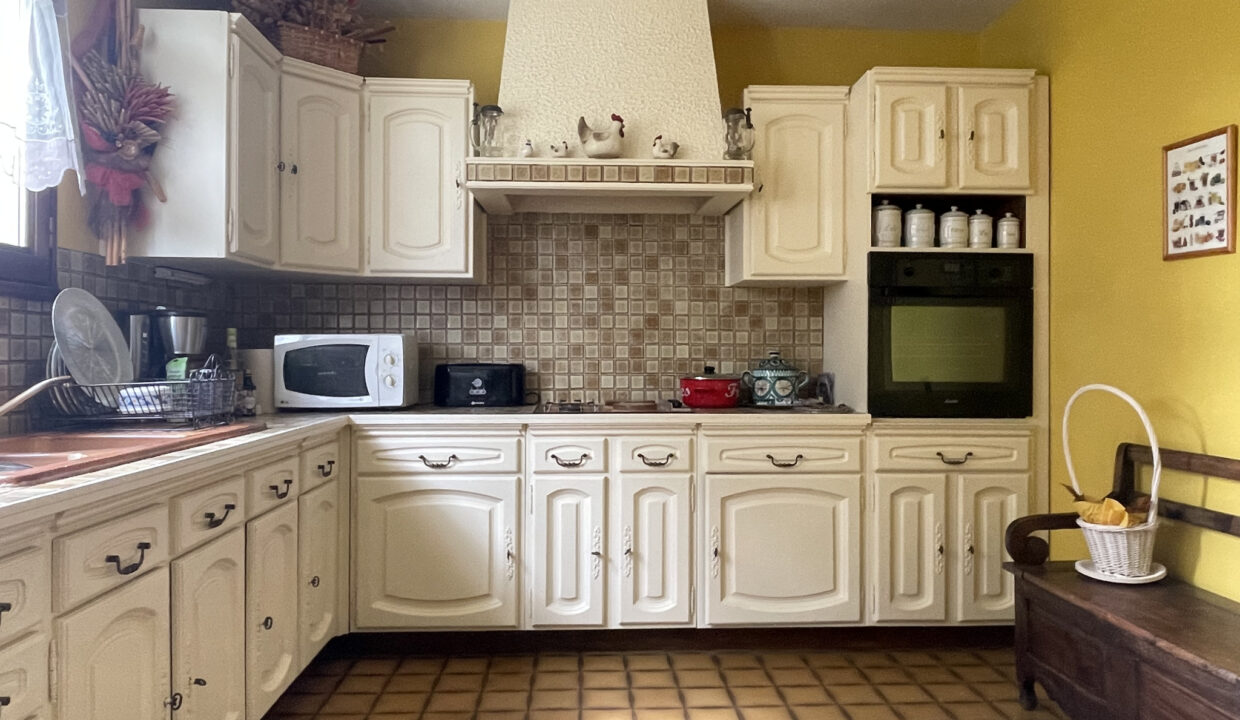 photo_330e13a6e0bb459deca72a2d6b53c952