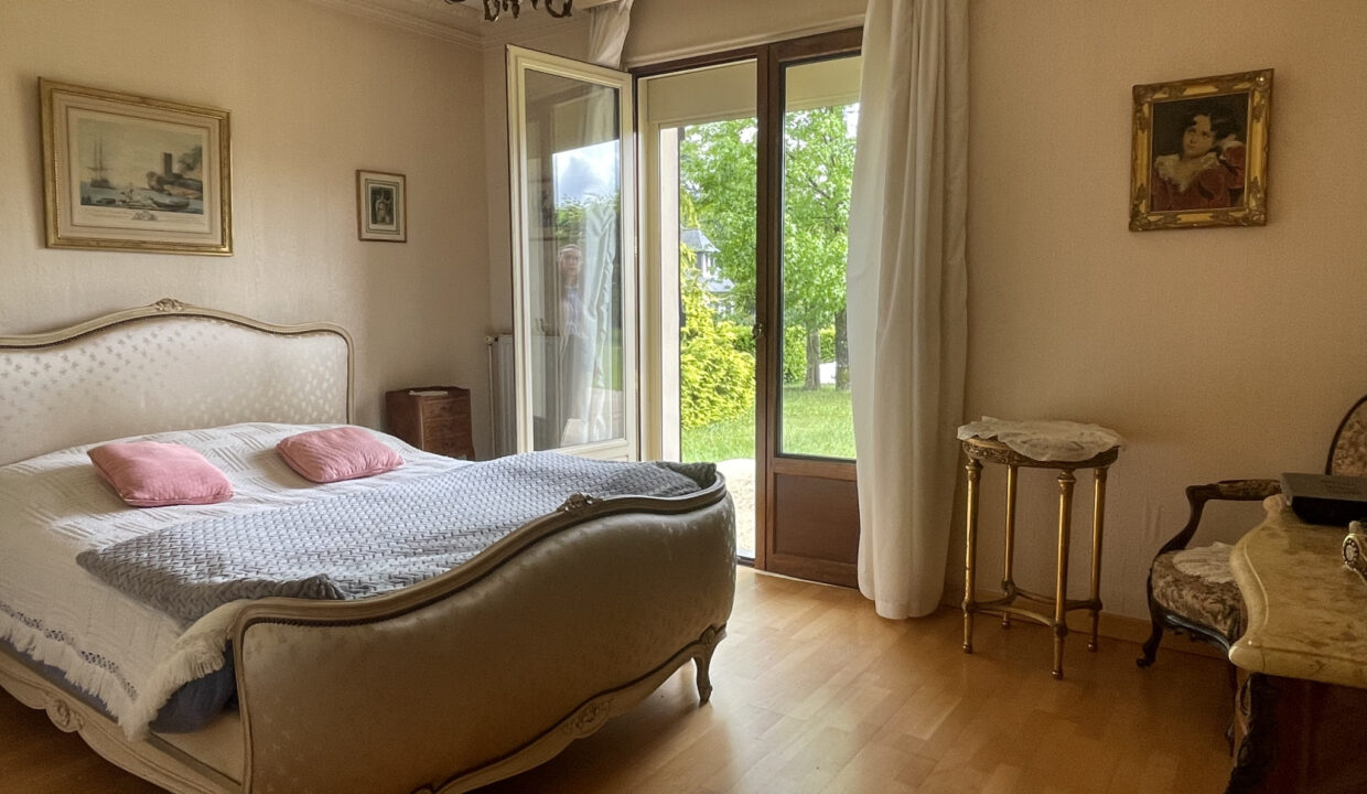 photo_41d532496d93517a959bc9b74e07347f