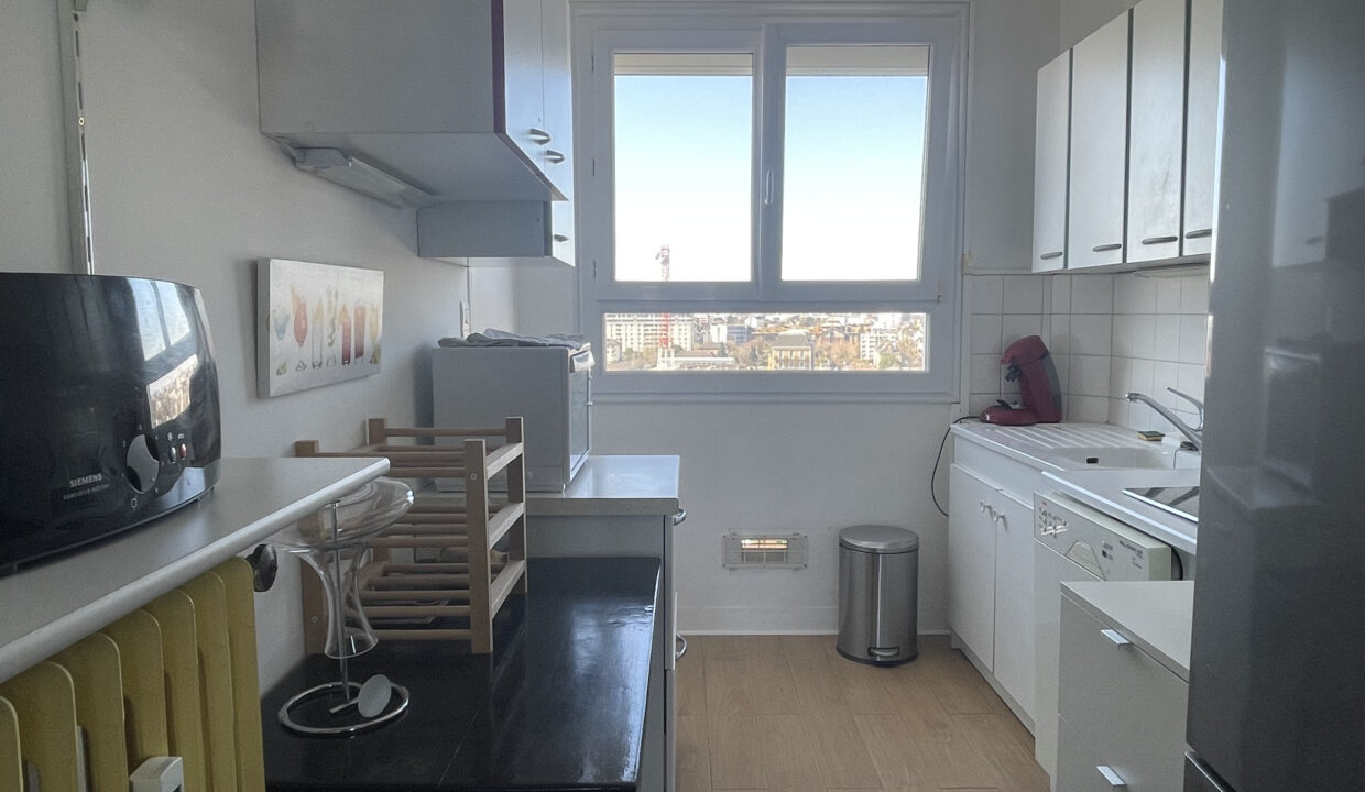 photo_40da3f6c04bb4b7cce66dea4adccbabf