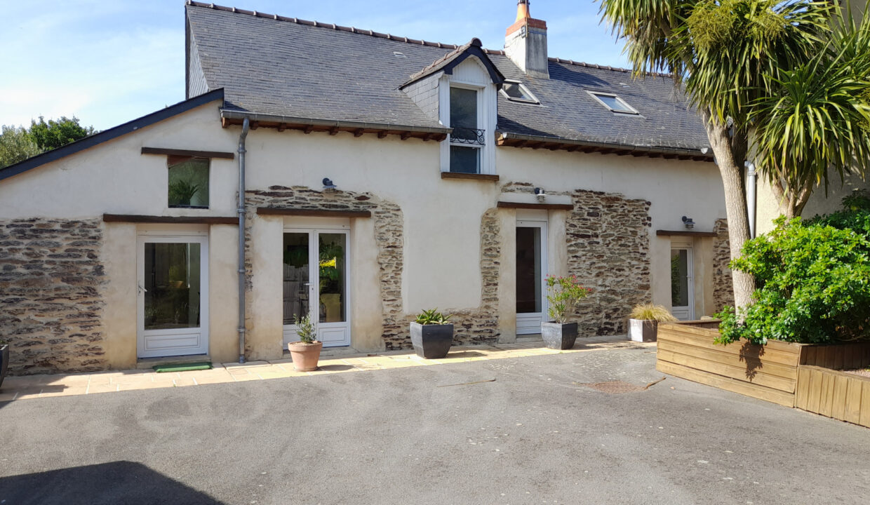 photo_f4ba240919252279159703b1abe38c09