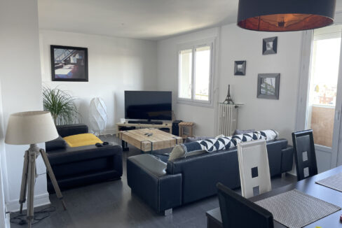 photo_f7f7112cb8f7eeabfce0aadc1ca10563