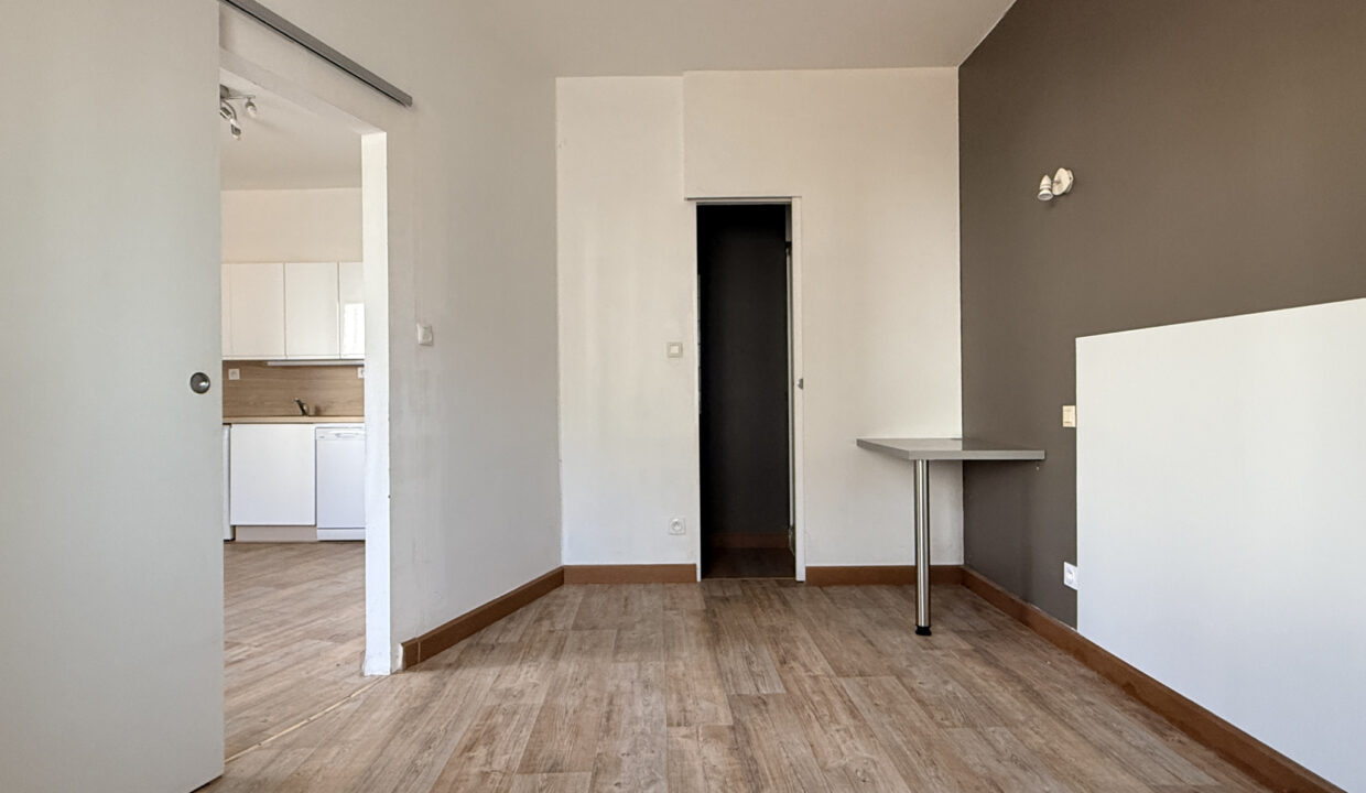 photo_121e8016a66f4b75d11deb5daeb244e8