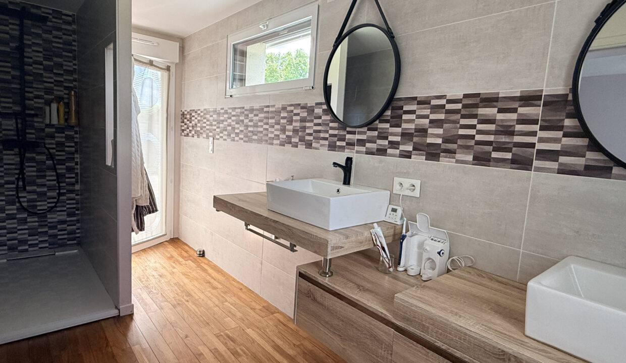 photo_83004891f0ce9a20bb45e6ebfd135611