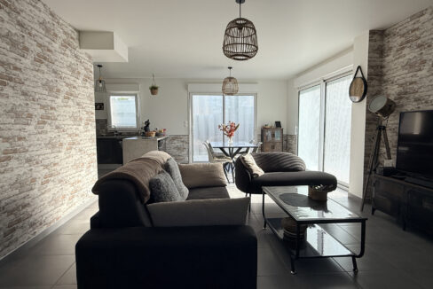 photo_f57c2aacbefd3aeee87d3a55a1f1ae95